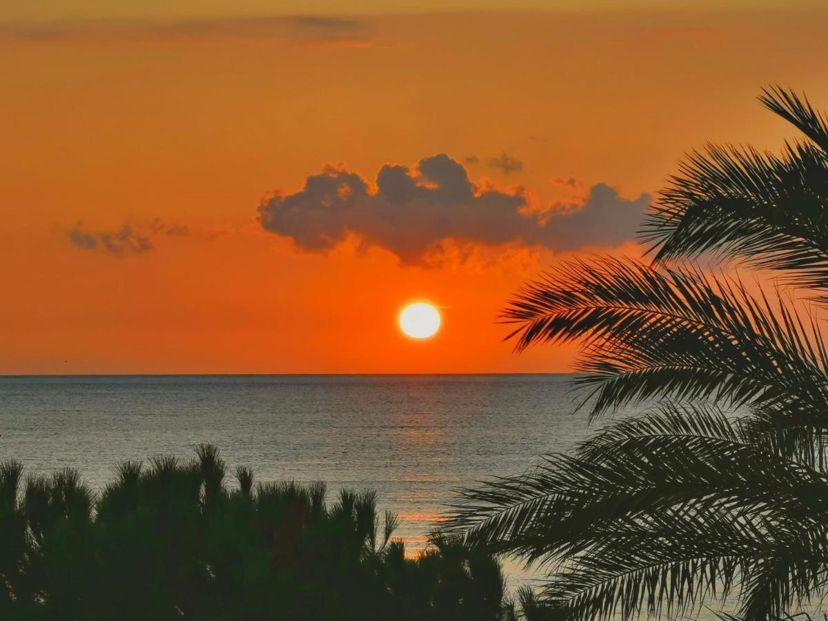 Panoramic Sea View Studio 24H Checkin Cagnes-sur-Mer Exterior photo